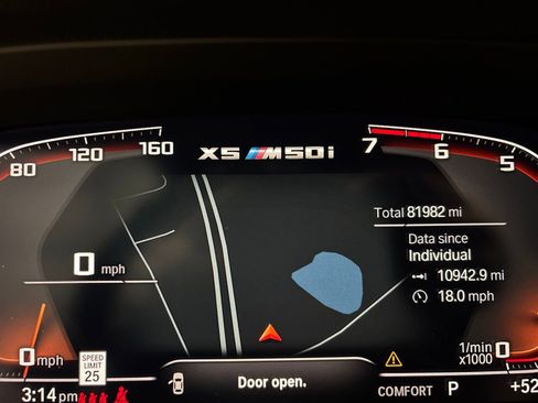 Used 2021 BMW X5 M50i w/ Premium Package AWD/4WD image 17