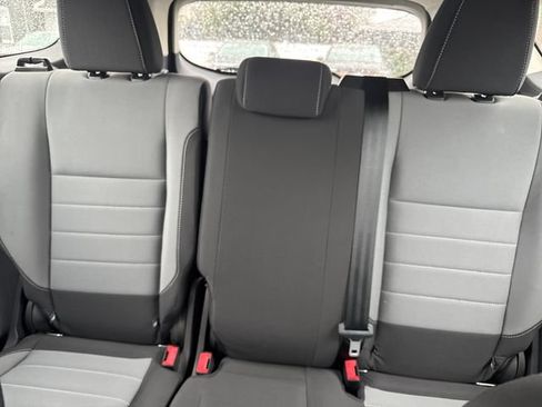 Used 2019 Ford Escape S FWD image 17