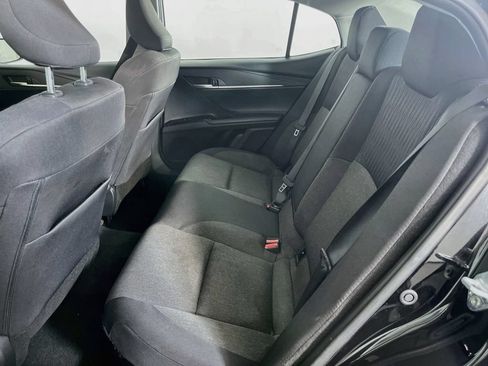 Used 2025 Toyota Camry LE w/ Convenience Package FWD image 31