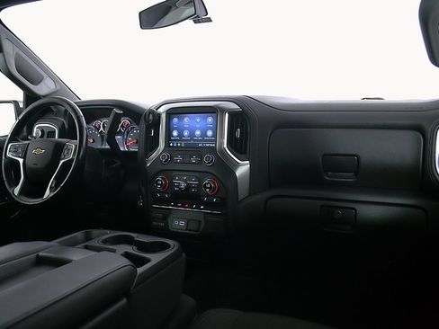 Used 2020 Chevrolet Silverado 1500 LT w/ Texas Edition AWD/4WD image 22