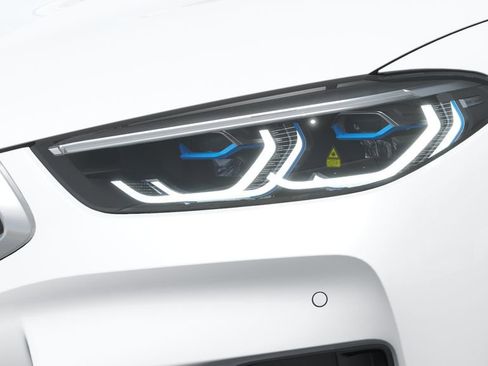 Used 2025 BMW 840i xDrive Coupe w/ Driving Assistance Package image 29