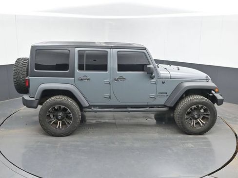 Used 2015 Jeep Wrangler Unlimited Sport w/ Quick Order Package 24S AWD/4WD image 26