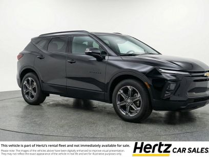 Used 2025 Chevrolet Blazer LT