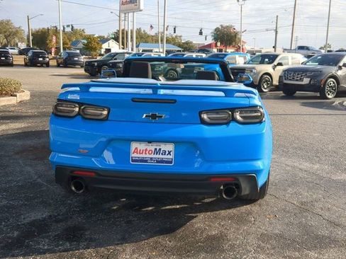 Used 2023 Chevrolet Camaro LT w/ RS Package image 5