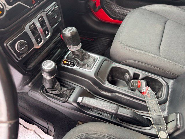 Used 2021 Jeep Wrangler Sport AWD/4WD image 16