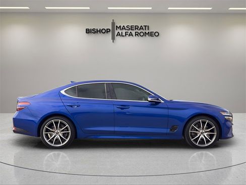 Used 2023 Genesis G70 3.3T image 8