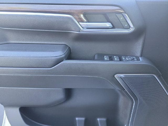 Used 2022 Chevrolet Silverado 1500 LT RWD image 19