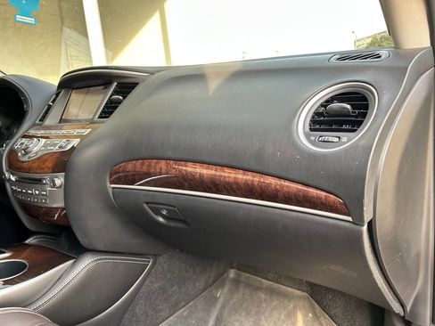 Used 2019 INFINITI QX60 Luxe w/ Sensory Package image 15