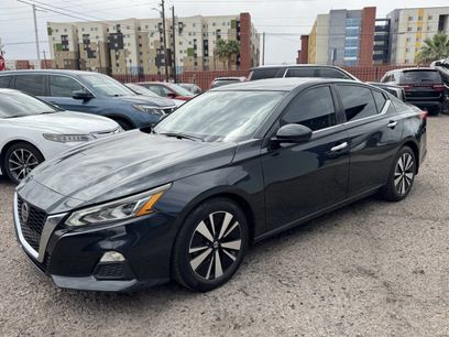 Used 2022 Nissan Altima 2.5 SV
