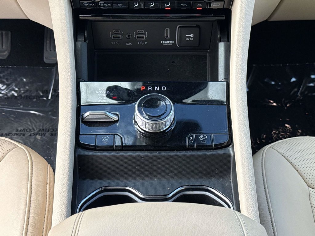 Used 2023 Jeep Grand Cherokee 4WD 4xe w/ Luxury Tech Group II image 23