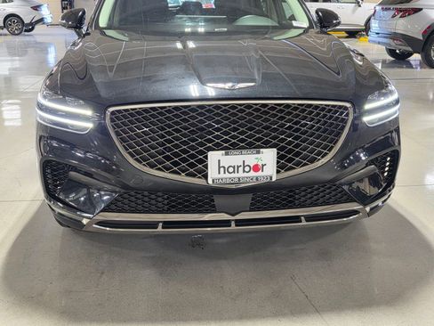 Used 2025 Genesis GV70 2.5T AWD/4WD image 9