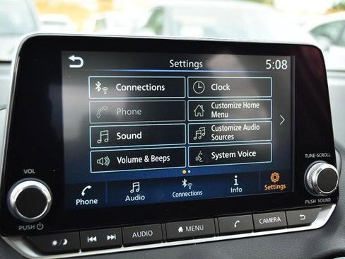 New 2025 Nissan Sentra SV image 14