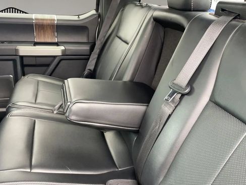Used 2019 Ford F150 Lariat w/ Equipment Group 502A Luxury AWD/4WD image 34