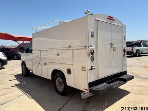 Used 2008 Ford E-350 and Econoline 350 Super Duty image 5