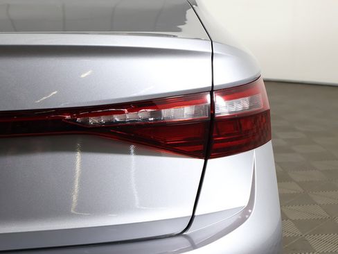 Used 2025 Volkswagen Jetta Sport image 13