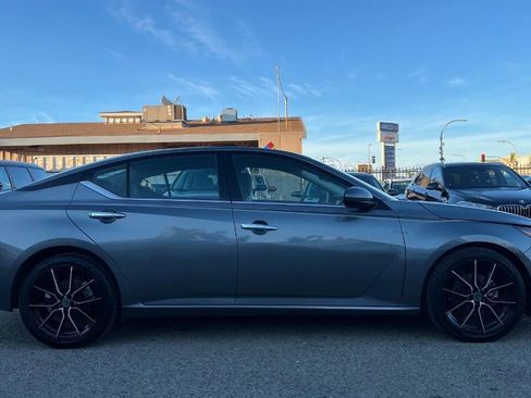 Used 2022 Nissan Altima 2.5 S image 8