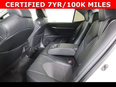 Used 2022 Toyota Camry SE FWD image 30