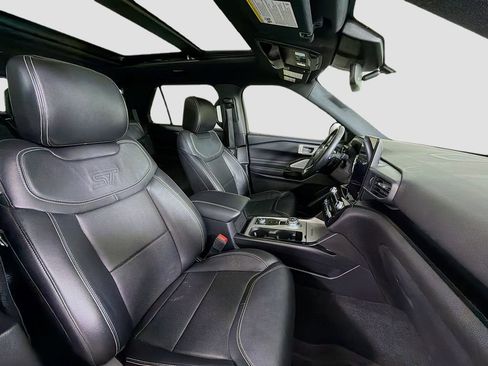 Used 2021 Ford Explorer ST w/ Equipment Group 401A image 34