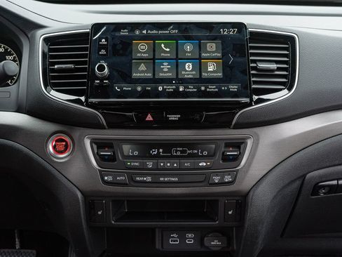 New 2026 Honda Ridgeline RTL image 18