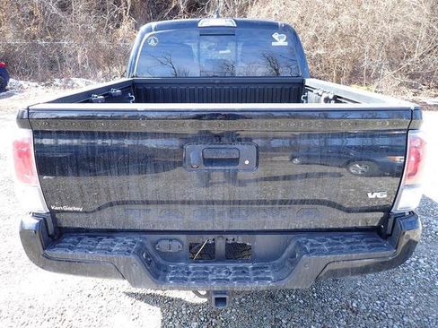 Certified 2023 Toyota Tacoma TRD Off-Road w/ Technology Package image 4