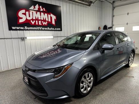 Used 2023 Toyota Corolla LE image 1