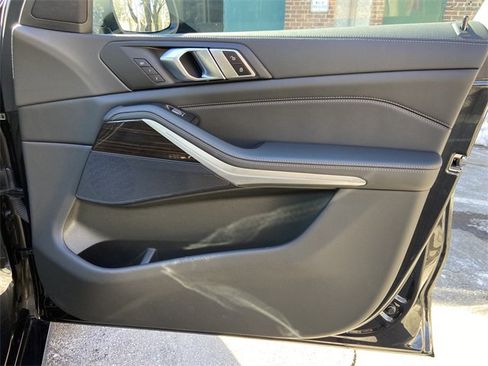 Certified 2023 BMW X7 xDrive40i w/ Parking Assistance Package image 25