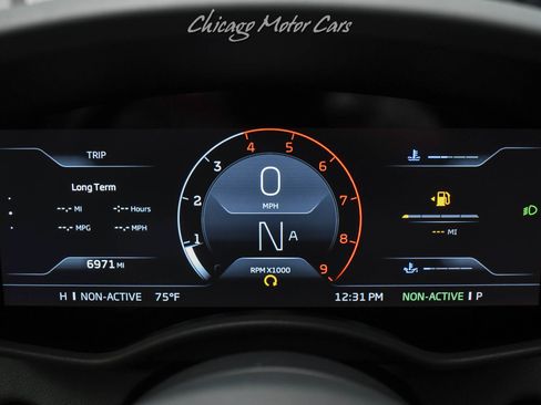 Used 2023 McLaren GT RWD image 11