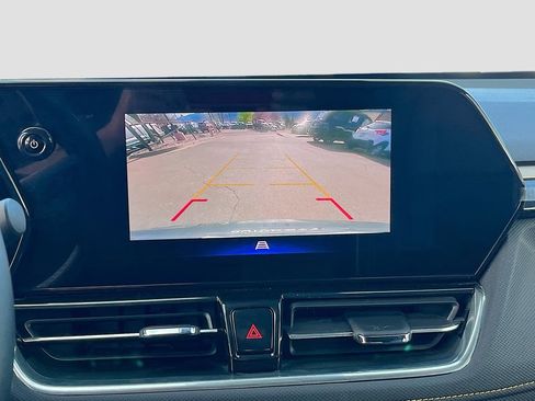 Used 2025 Chevrolet TrailBlazer ACTIV w/ Driver Confidence Package image 13