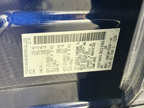 Used 2025 Nissan Rogue SV FWD image 12