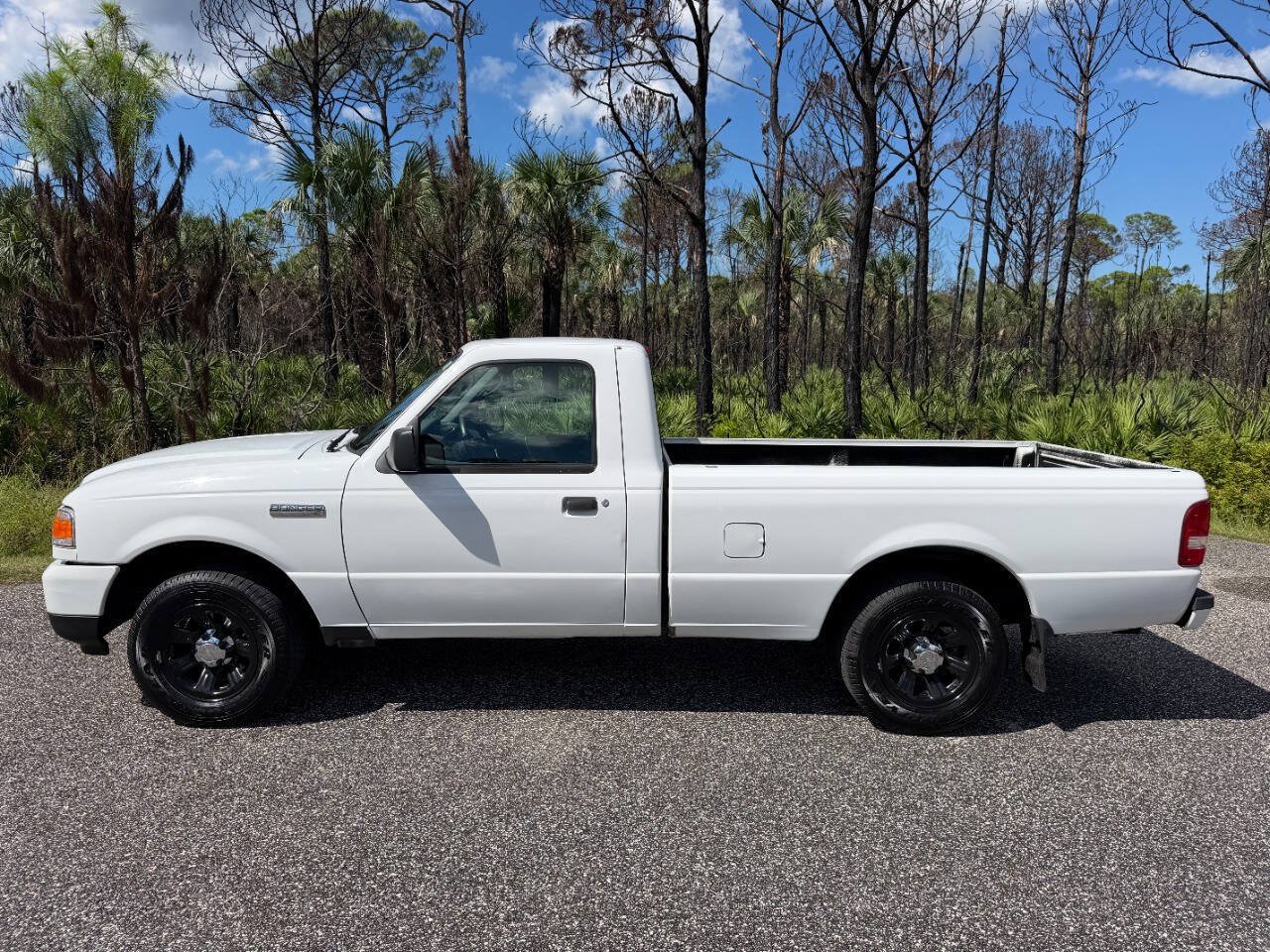 Used 2009 Ford Ranger XLT RWD image 2