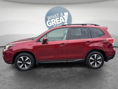Used 2018 Subaru Forester 2.5i Premium w/ All-Weather Package AWD/4WD image 7