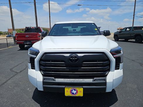 Used 2025 Toyota Tundra SR5 RWD image 8