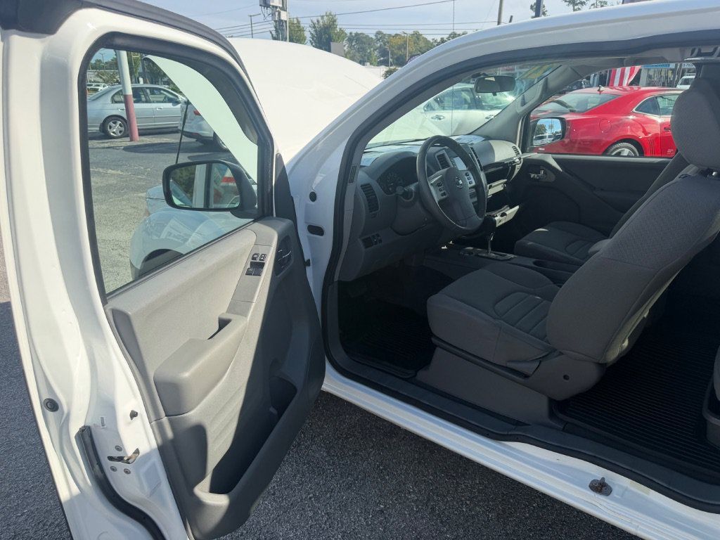 Used 2021 Nissan Frontier S AWD/4WD image 18