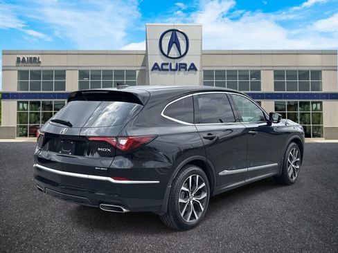 Used 2023 Acura MDX SH-AWD w/ Technology Package image 5