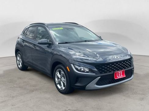 Used 2023 Hyundai Kona SEL AWD/4WD image 7