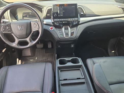 Used 2024 Honda Odyssey Sport image 15