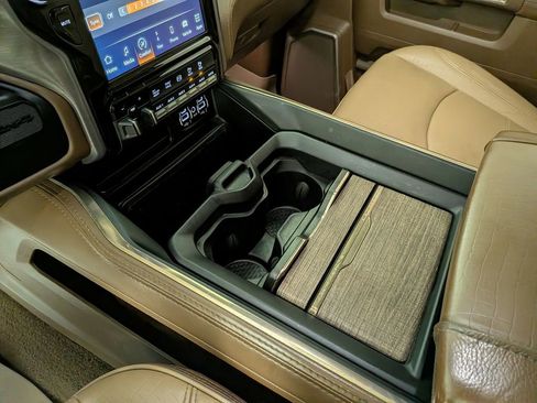 Used 2022 RAM 2500 Limited image 28