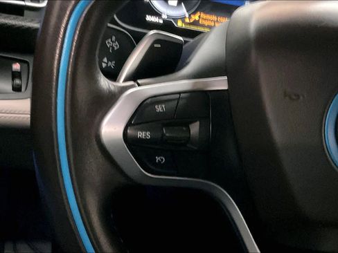 Used 2019 BMW i8 image 19