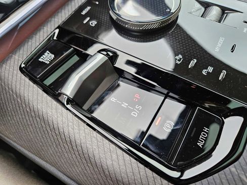 Used 2026 BMW X3 xDrive30 w/ Convenience Package image 31