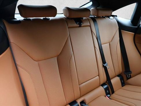 Used 2023 BMW i4 eDrive35 w/ Premium Package RWD image 28
