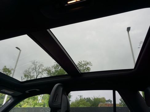 Certified 2025 Mercedes-Benz GLC 300 image 16