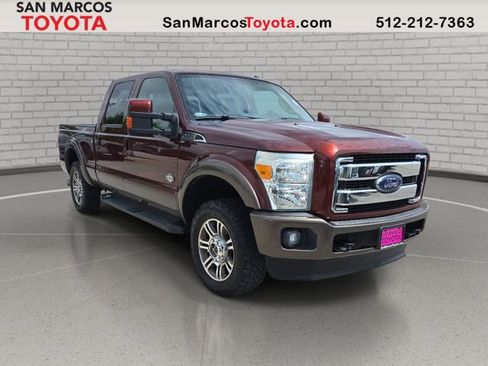 Used 2015 Ford F250 King Ranch w/ FX4 Off-Road Package AWD/4WD image 3