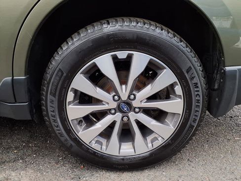 Used 2019 Subaru Outback 3.6R Touring image 22