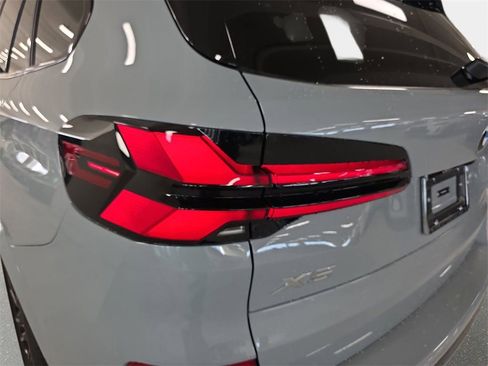 Used 2026 BMW X5 sDrive40i w/ M Sport Package RWD image 20