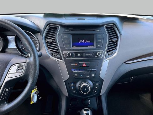 Used 2018 Hyundai Santa Fe Sport AWD/4WD image 6