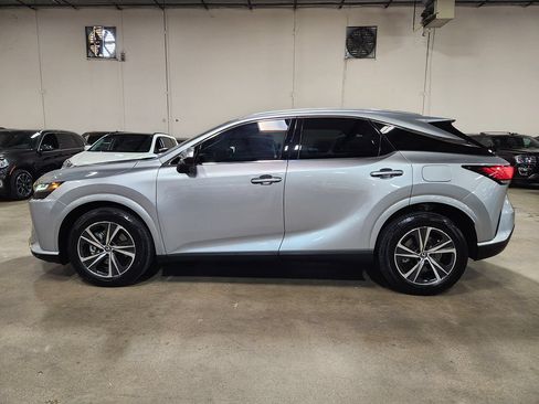 Used 2023 Lexus RX 350 Premium w/ Accessory Package (Z1) FWD image 6