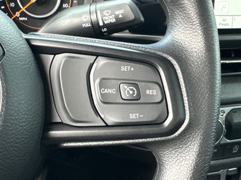 New 2025 Jeep Gladiator Sport image 20