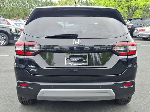 Certified 2024 Honda Pilot EX-L image 5