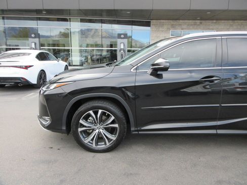 Used 2022 Lexus RX 450h AWD w/ Premium Package image 2
