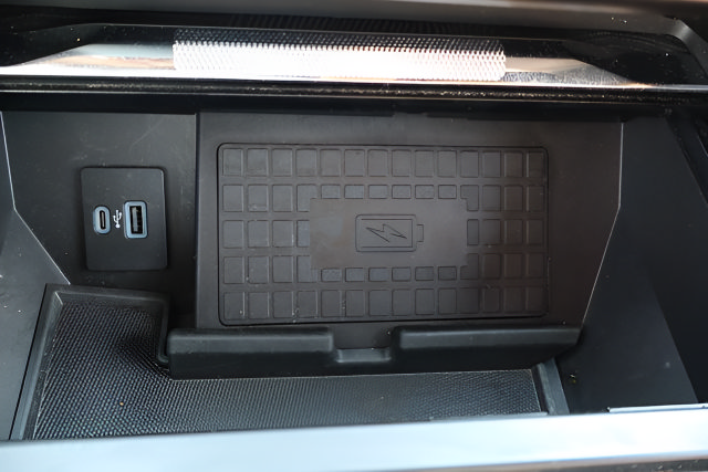 Used 2022 Ford F150 Platinum w/ Equipment Group 701A High AWD/4WD image 28